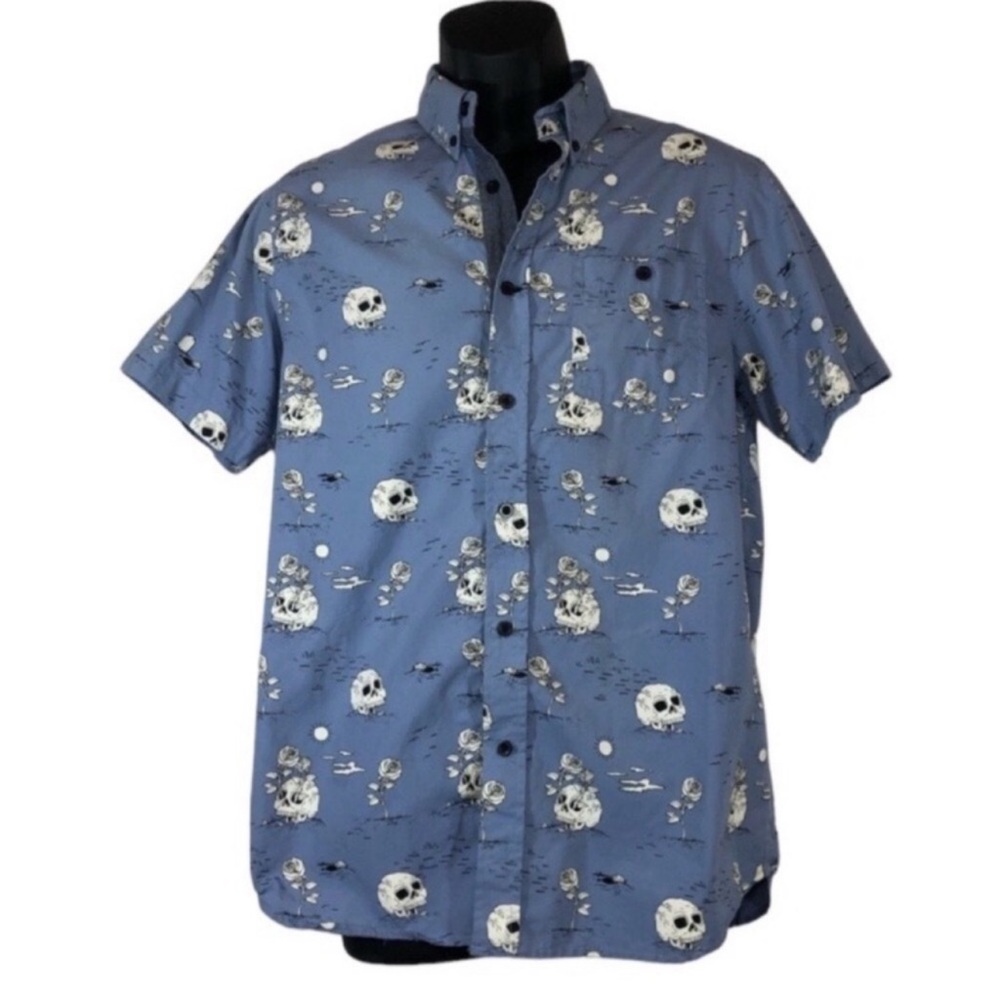 Eighty Eight Men's Button Down Short Sleeve Skull & Roses Shirt Sz Med Exc Cond